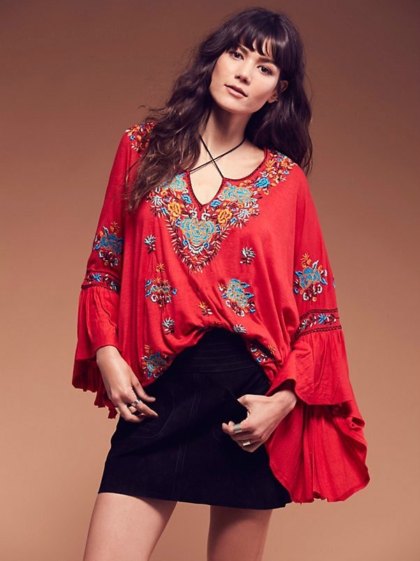 Women's Bohemian V-neck Lace-up Embroidered Top