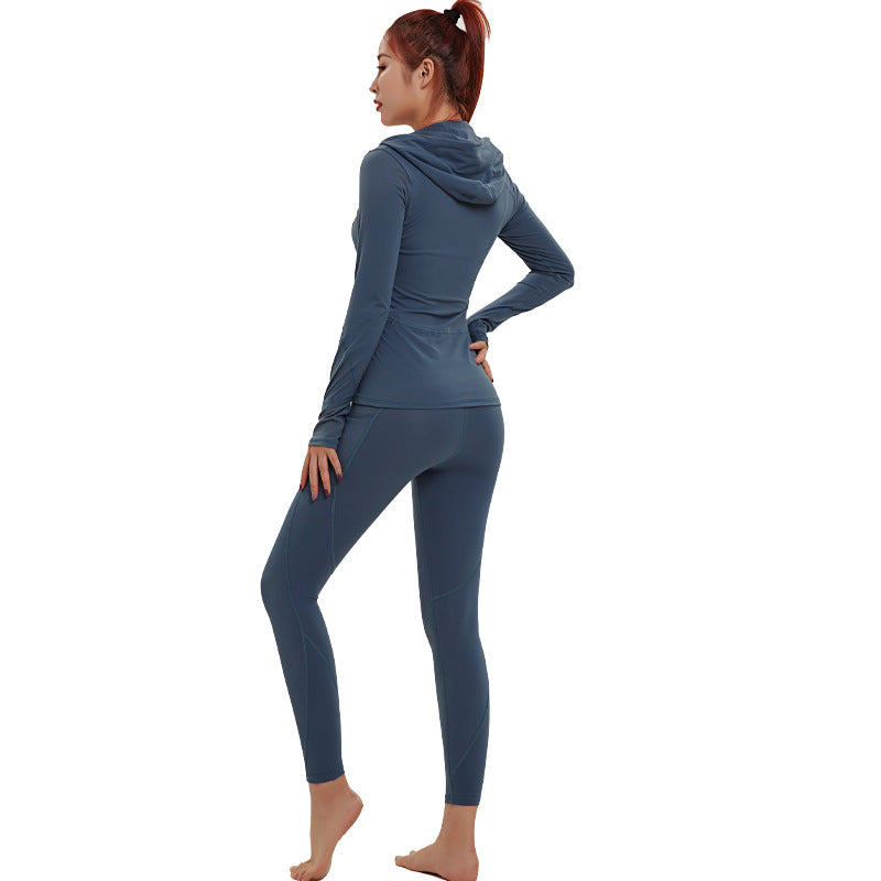 Costume de yoga slim extensible à manches longues et fermeture éclair