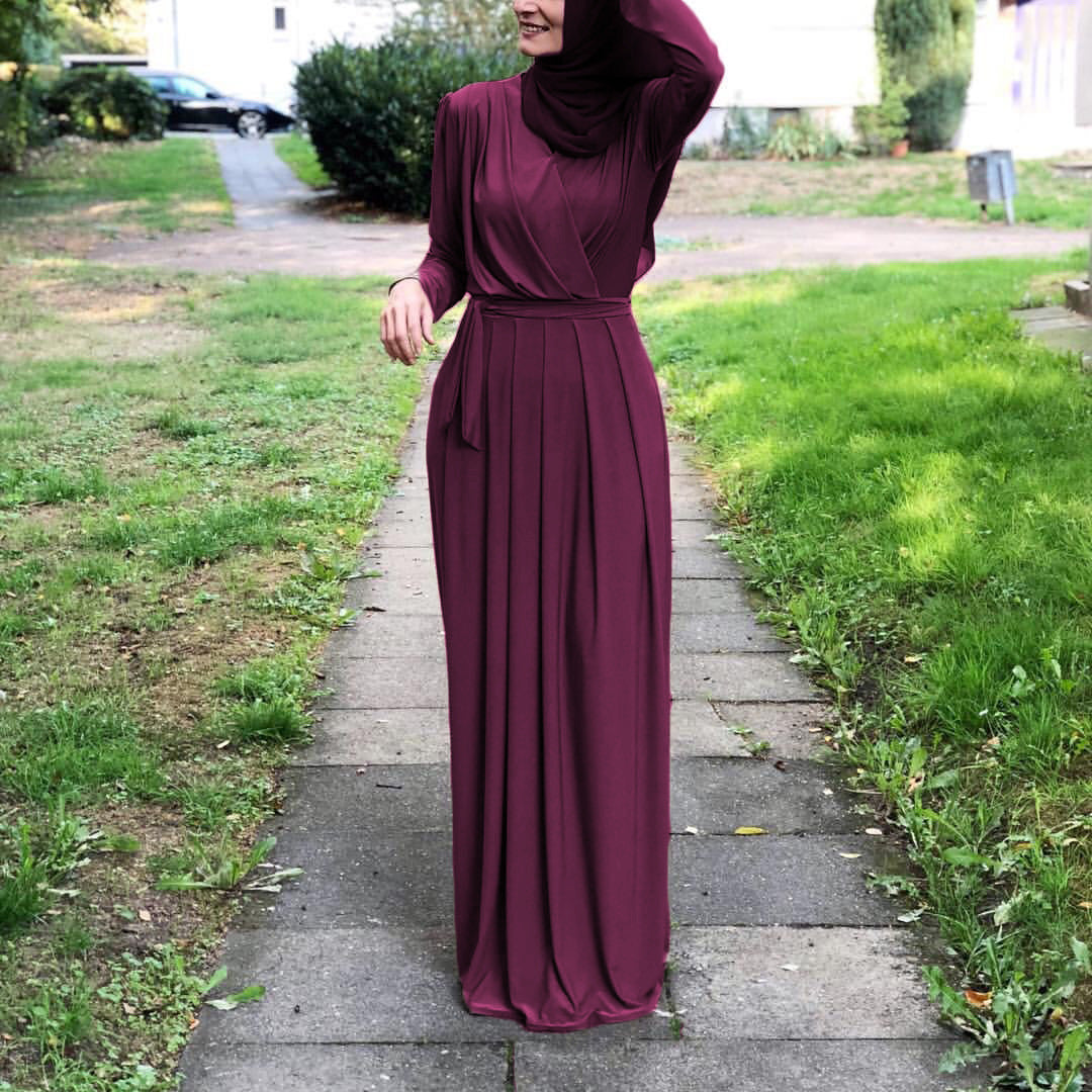 Robe longue musulmane du Moyen-Orient de couleur unie pour femmes