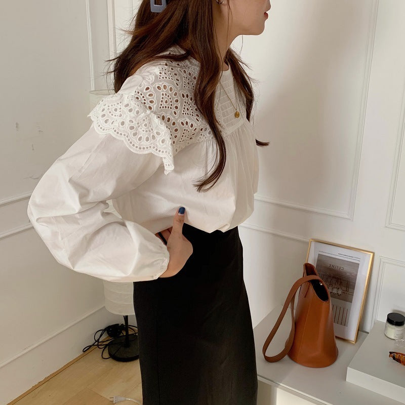 Sweet Girly Sense Hollow Lace Stitching Pleated Round Neck Doll Puff Sleeve Loose Shirt