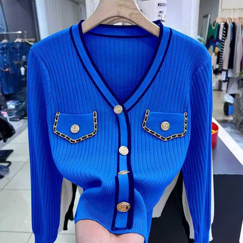 Classic Style V-neck Knitted Pullover Women Slim Fit Sweater