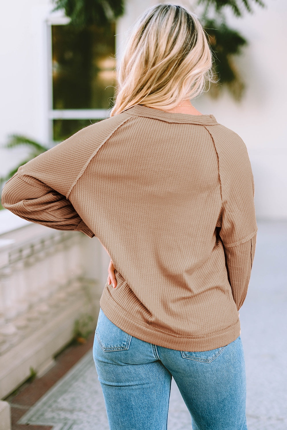 Chemise boutonnée en tricot gaufré à col en V