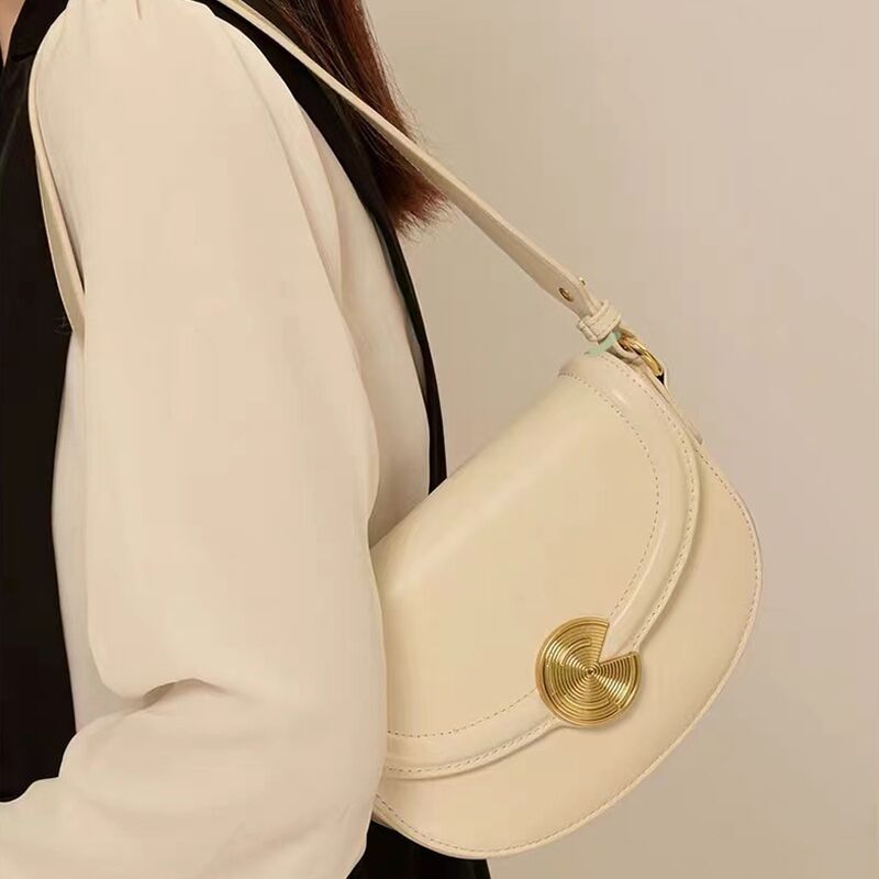 Women's Hand-carrying Genuine Leather Semi-circular Saddle Bag