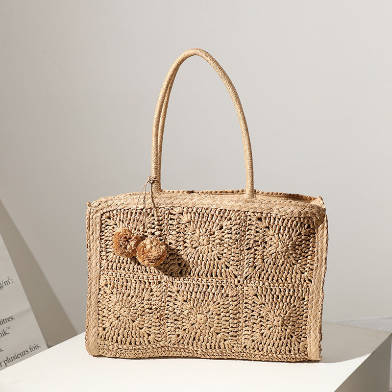 Capacity Wool Ball Hand-woven Bag Casual One-shoulder