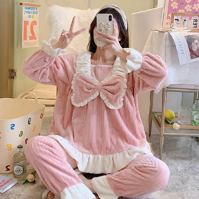 Women's Fashion Lace Flannel Sweet Home Wear Suit