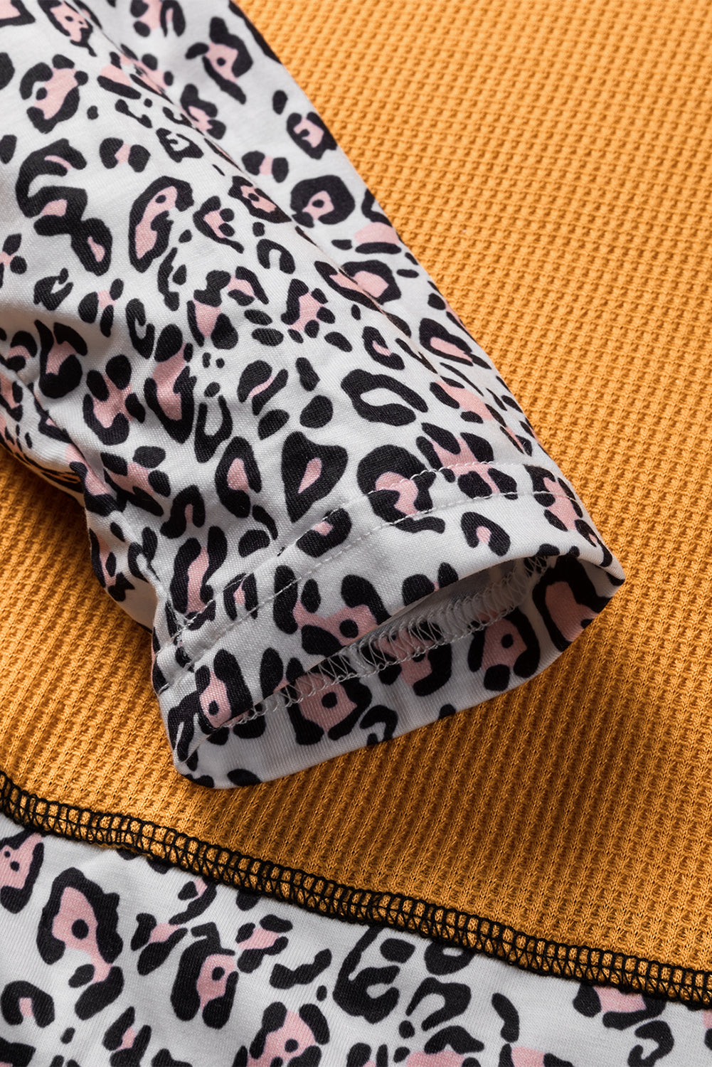 Top de patchwork de punto gofre con estampado de leopardo naranja Vitality