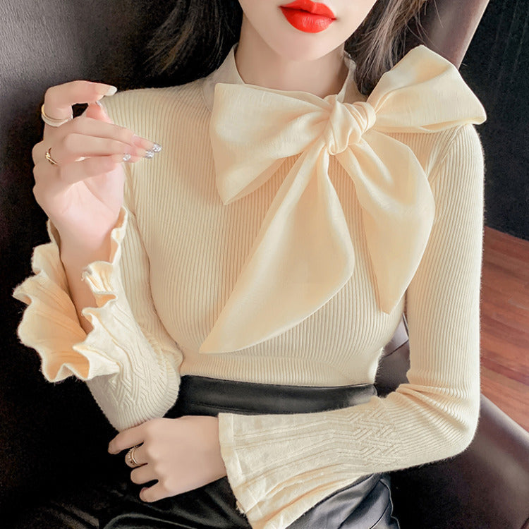 Women's Elegant Bell Sleeve Thread Sweater