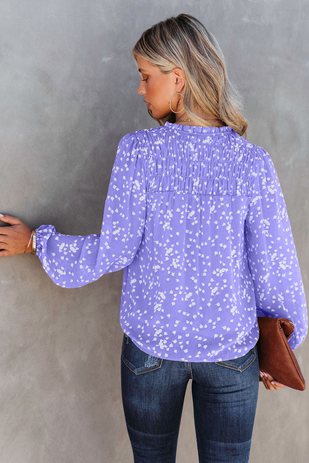 Blusa fruncida con cuello con muescas y estampado de Double Take