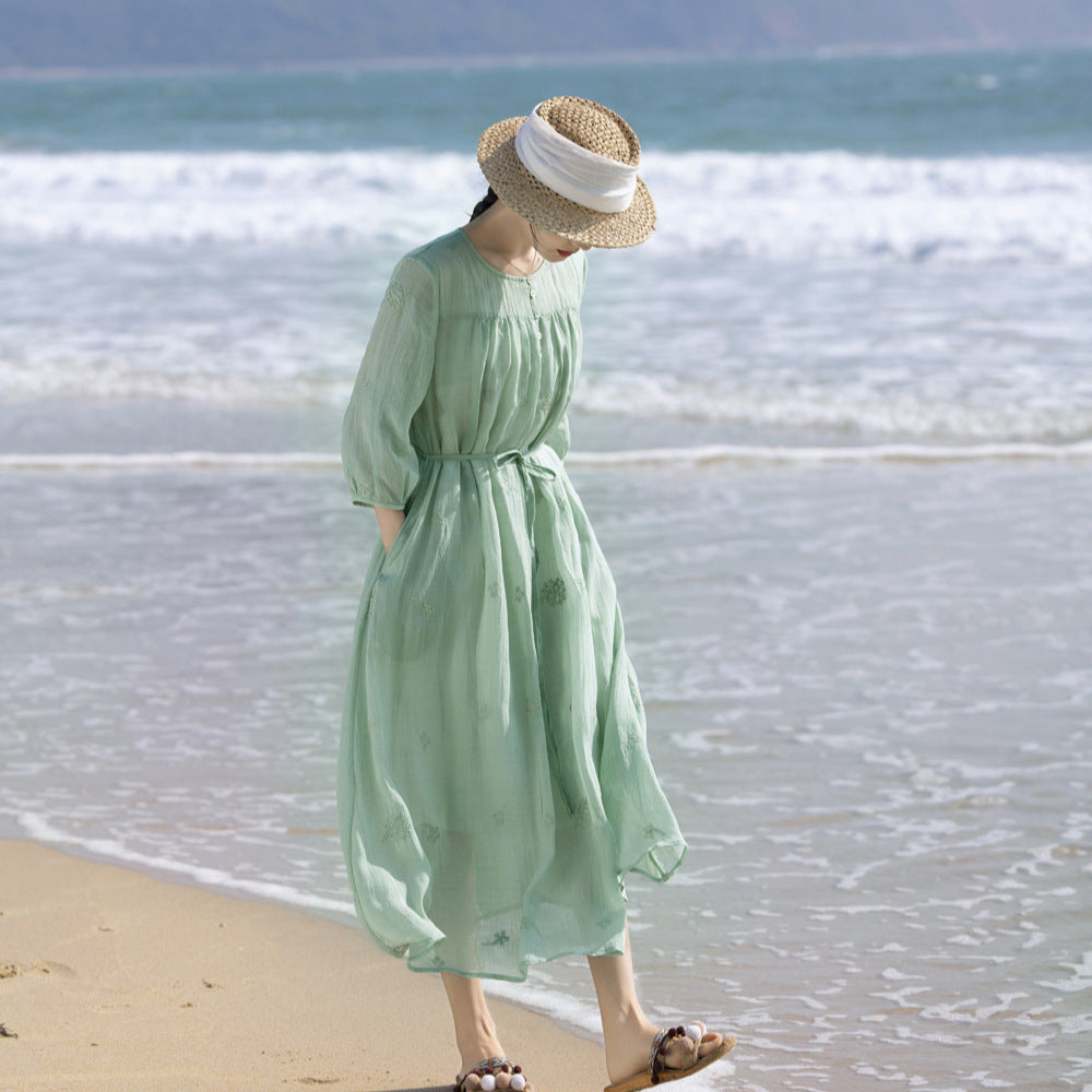 Robe de tourisme cool à manches mi-longues et fée brodée