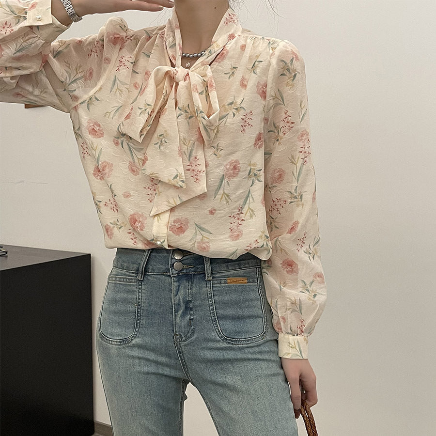 Women's Elegance Retro Niche Floral Shirt