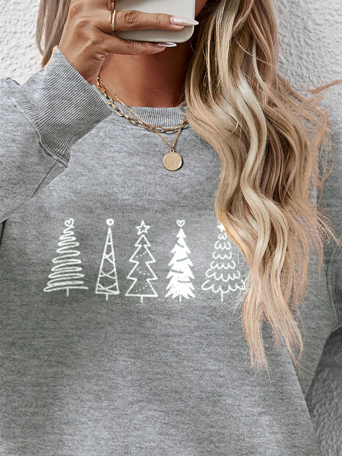 Sweat-shirt à épaules tombantes avec motif d'arbre de Noël