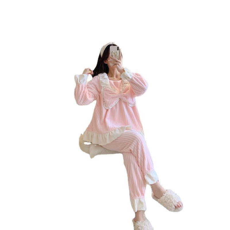 Women's Fashion Lace Flannel Sweet Home Wear Suit