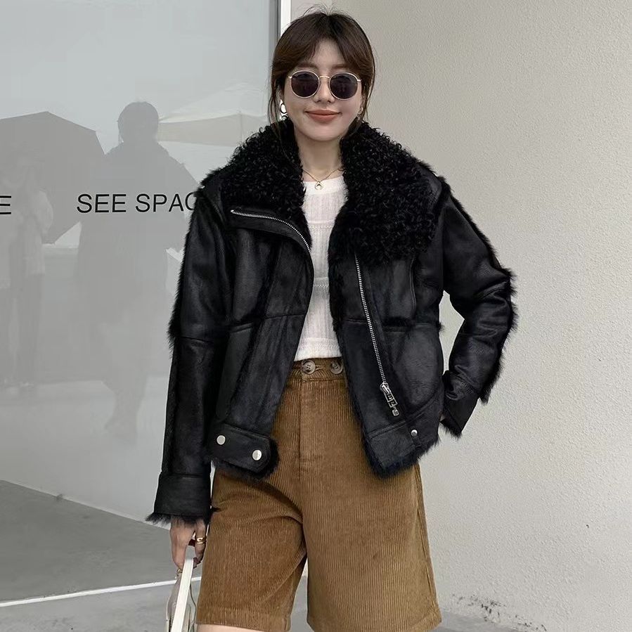 Women's Young Lamb Wool Short Stitching Coat