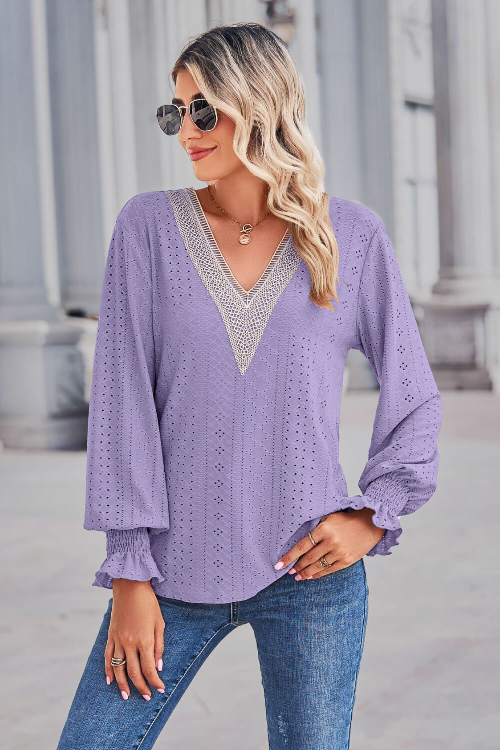 Contrast V-Neck Flounce Sleeve Top