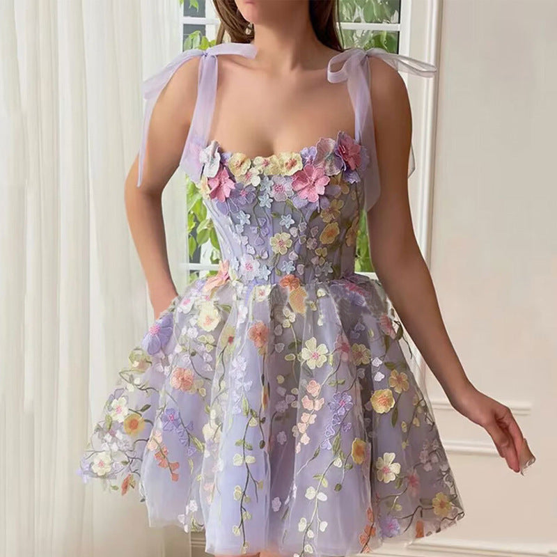 Vestido tubo con bordado de flores tridimensionales a la moda para mujer