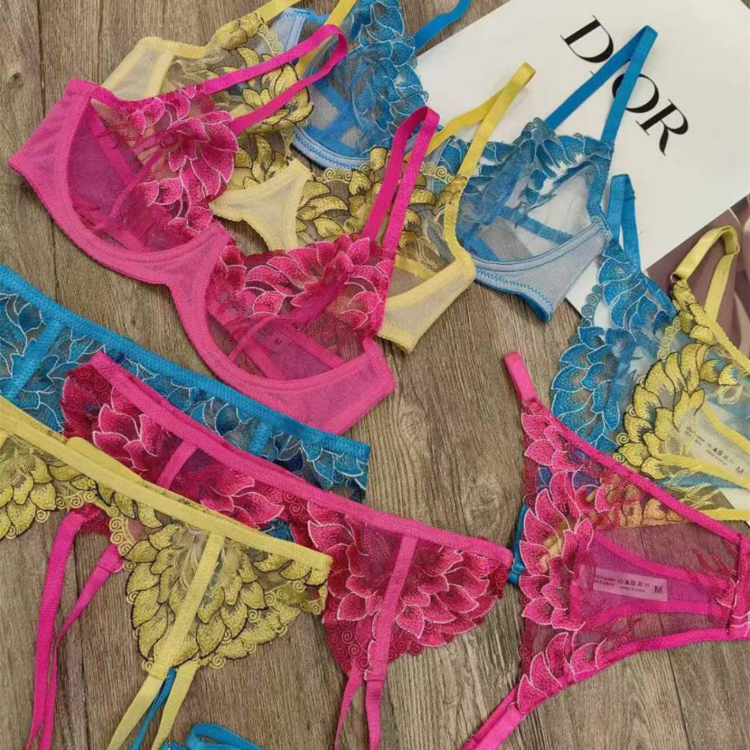 Ensemble de soutien-gorge trois pièces en dentelle anti-affaissement