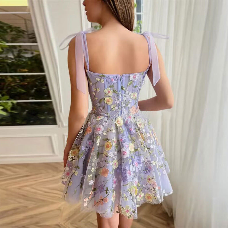 Vestido tubo con bordado de flores tridimensionales a la moda para mujer