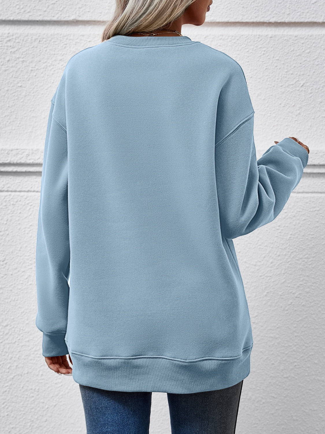 Sweat-shirt à épaules tombantes avec motif d'arbre de Noël