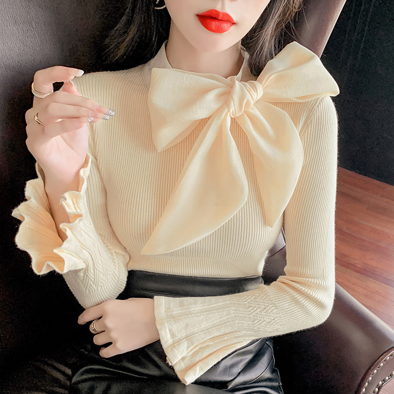 Women's Elegant Bell Sleeve Thread Sweater